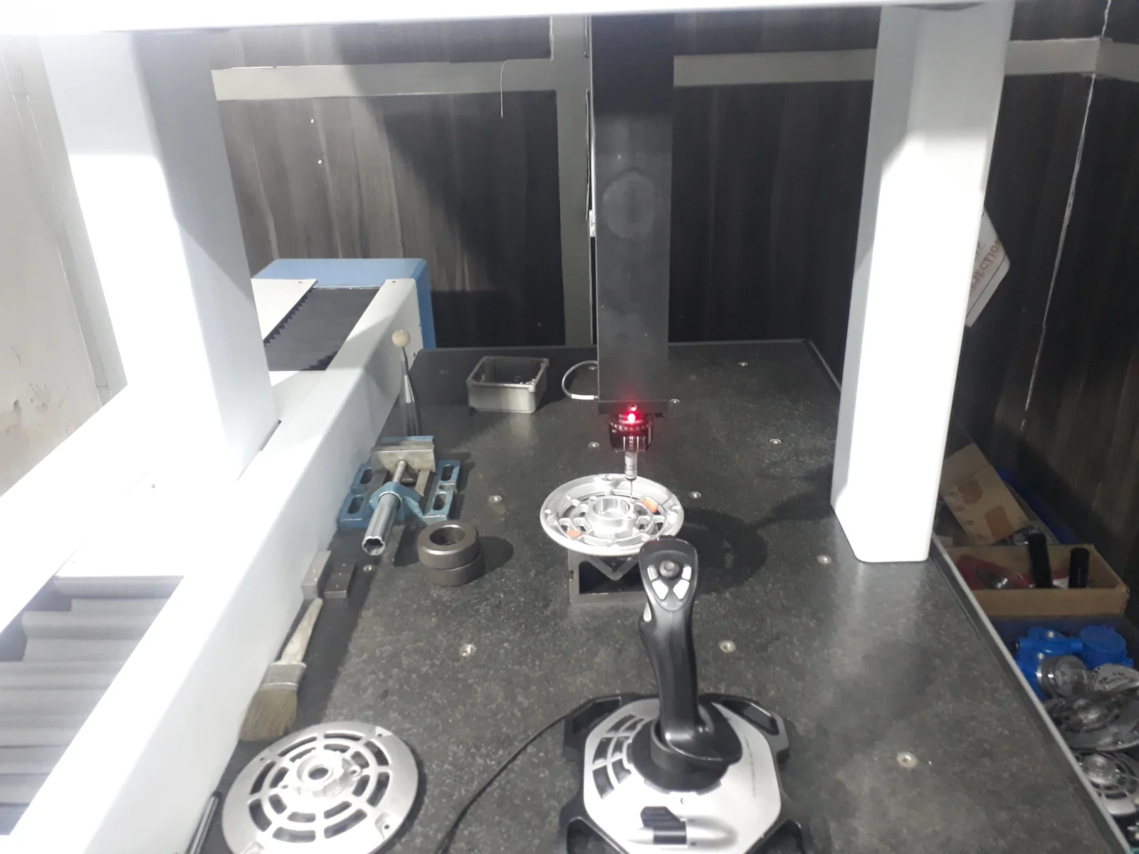 CMM dimensional inspection of die-cast part